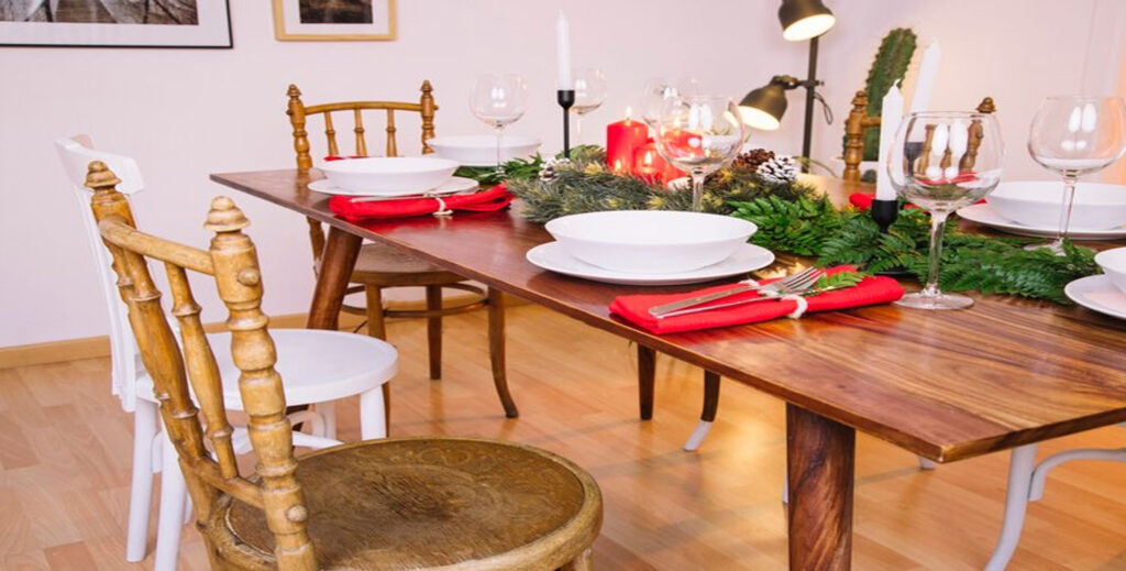 Holiday Table W101